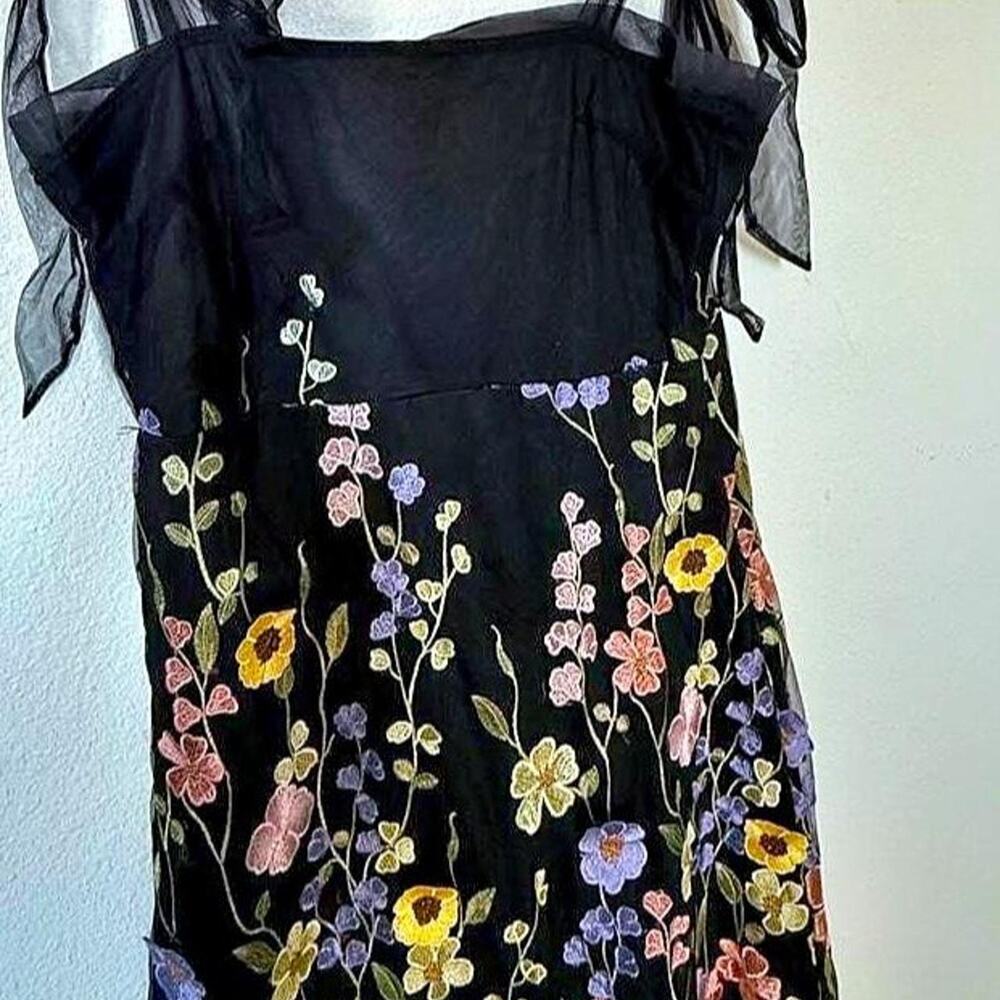 Lulus Thriving Poise lBack 3d Floral, XL juniors - Picture 6 of 6